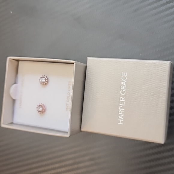 Earrings, Harper Grace, 18kt gold over sterling, New in Box - Picture 4 of 4